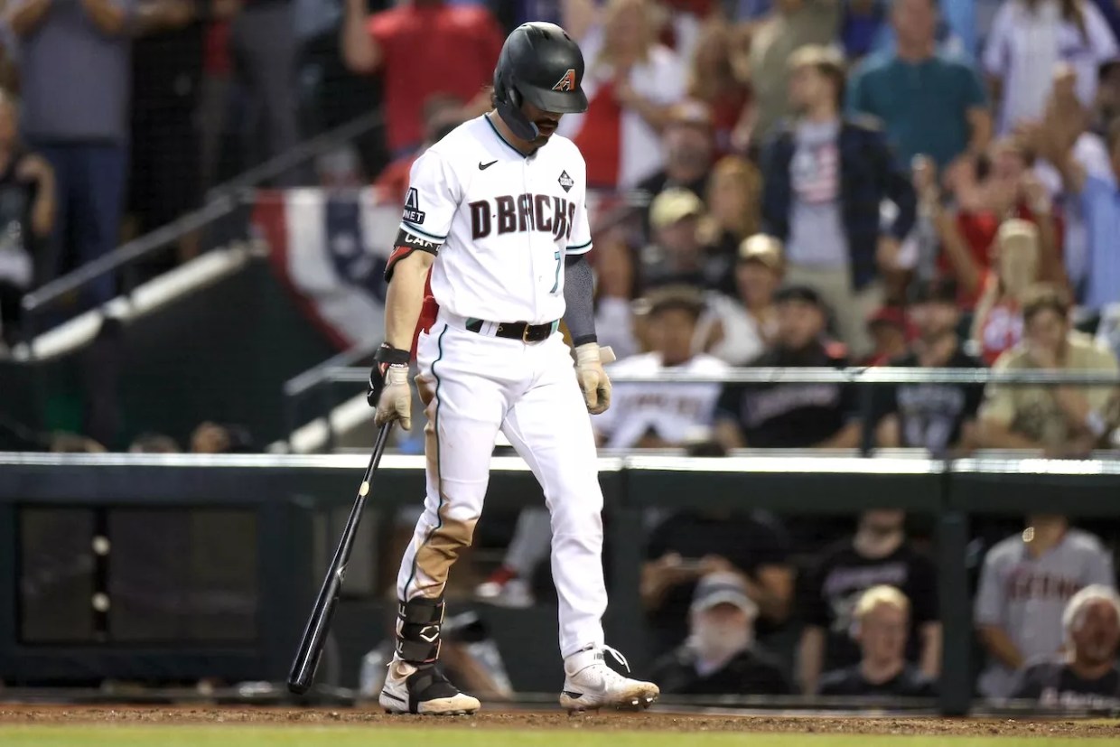 Diamondbacks’ fairy-tale postseason meets its World Series end in Game 5