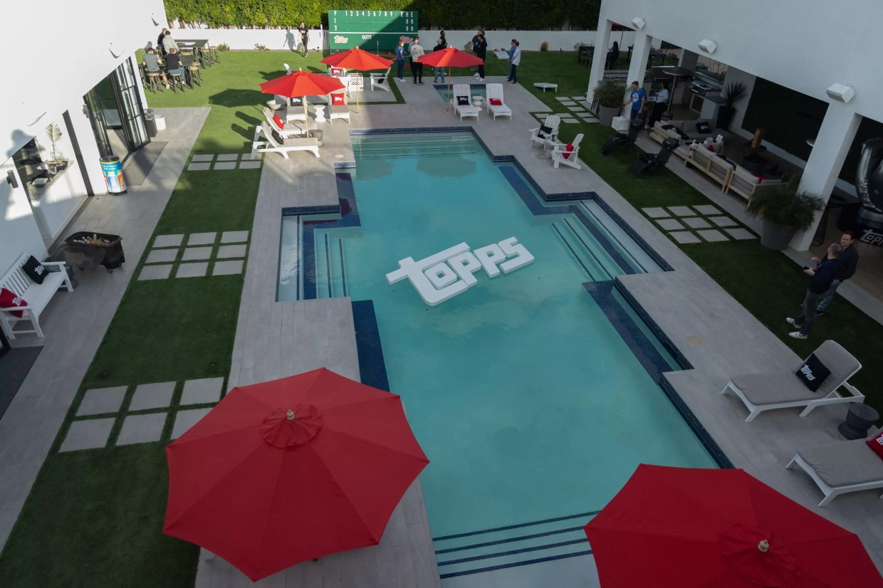 Scottsdale’s Topps Spot mansion is baseball players’ secret clubhouse