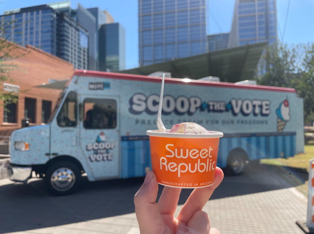 Valley ice cream shop encouraged voters with free scoops