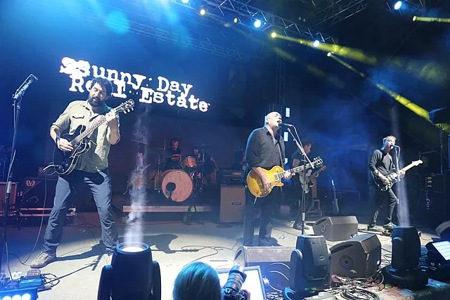 Sunny Day Real Estate continue reunion tour, add Phoenix show in September