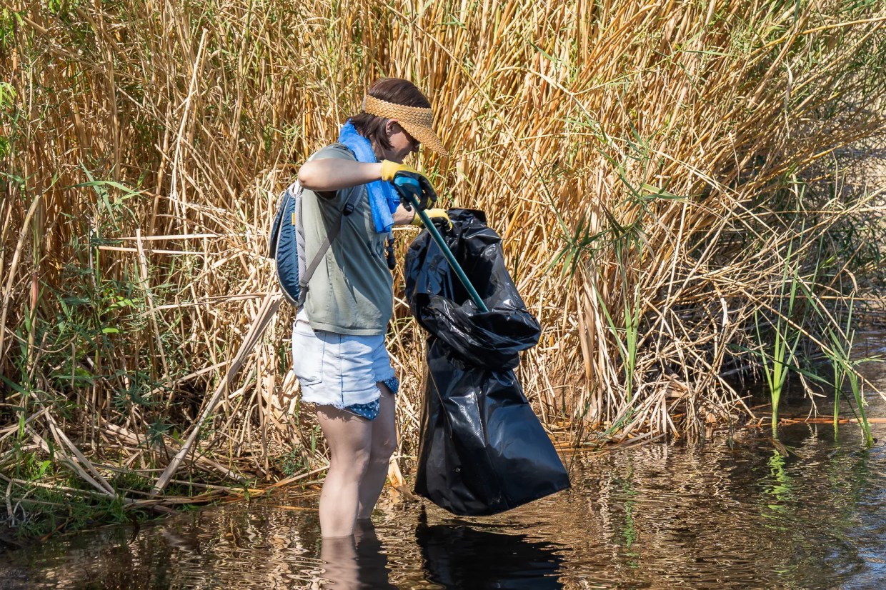 Volunteers observe Earth Day at annual Lower Salt River cleanup