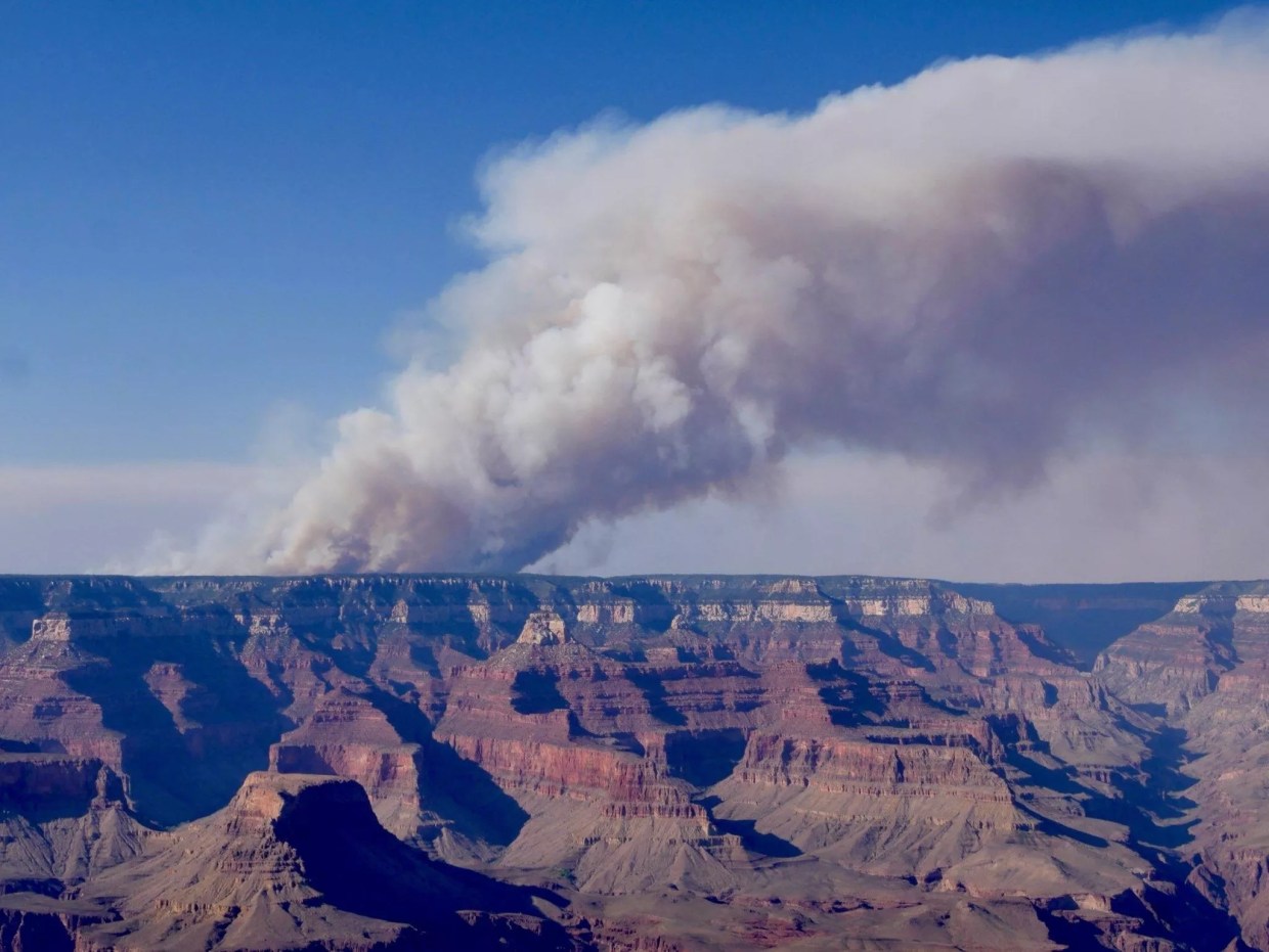 Northern Arizona wildfires hurt tourism economy of Grand Canyon area
