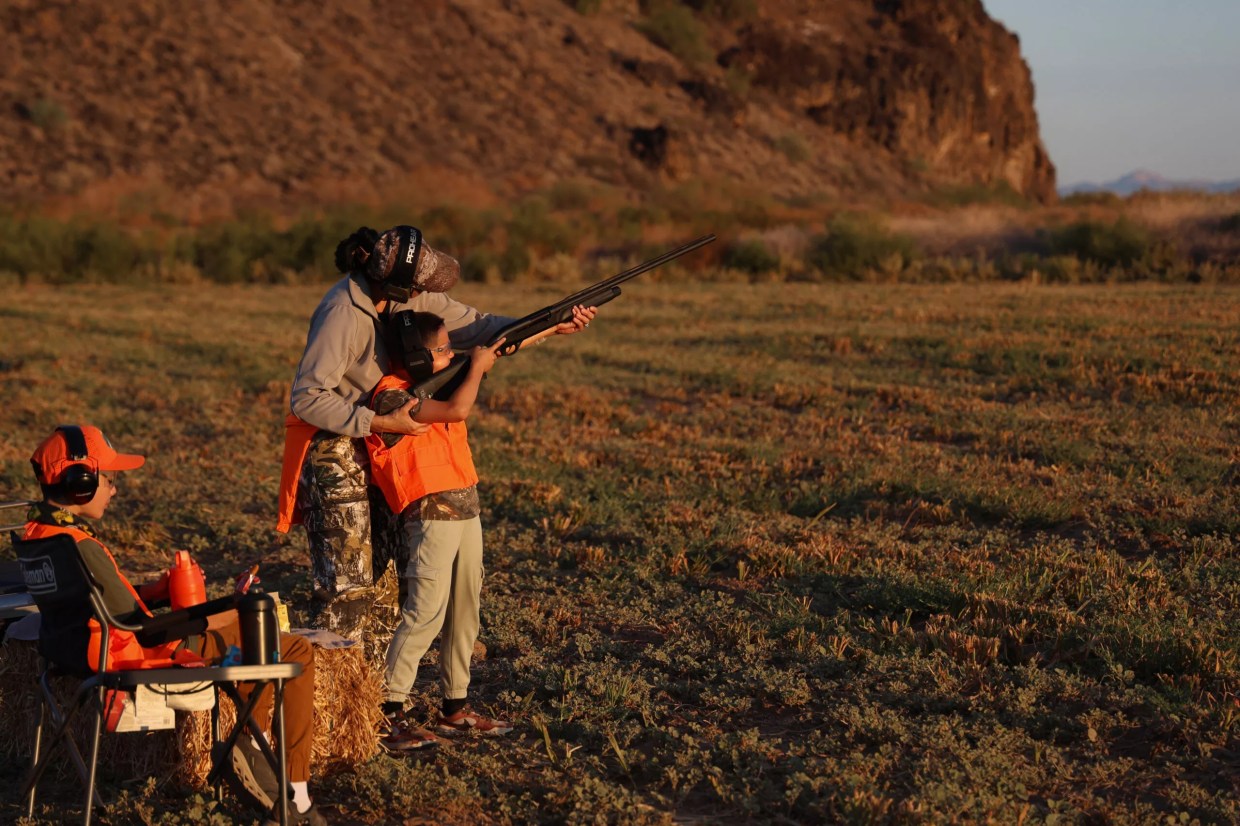 Arizona wildlife agencies sponsor dove hunting to protect environment